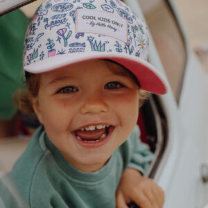Hello Hossy- კეპი, Playground - Image 5
